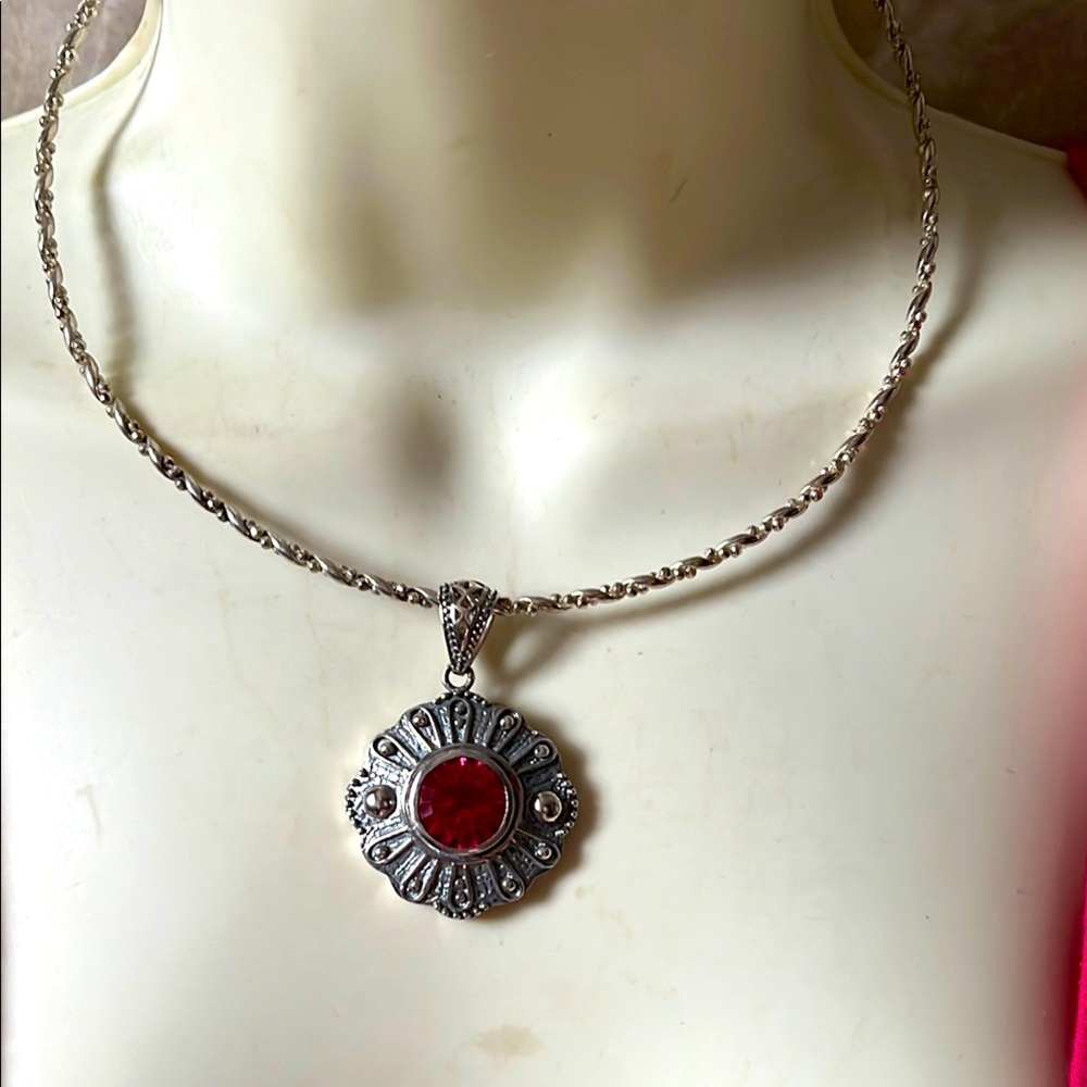 Elegant vintage ssterling Silver and Red gemstone or Glass Pendant Necklace